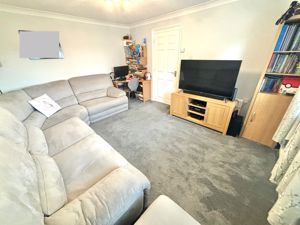 Lounge- click for photo gallery